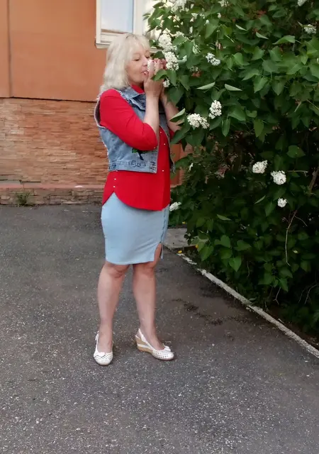 Я Ольга, 52, из Перми, ищу знакомство для приятного времяпровождения