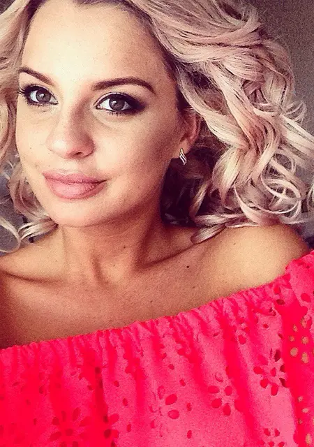 Я Алёна, 33, знакомлюсь без обязательств в Заринске