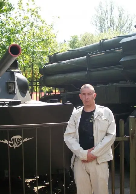 Я Василий, 40, из Лосино-Петровского, ищу знакомство для постоянных отношений