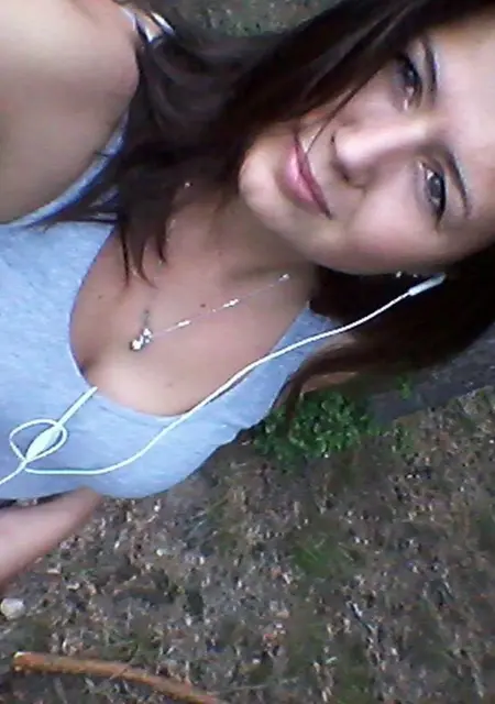 Вера из Колпина, мне 26, познакомлюсь для вирта