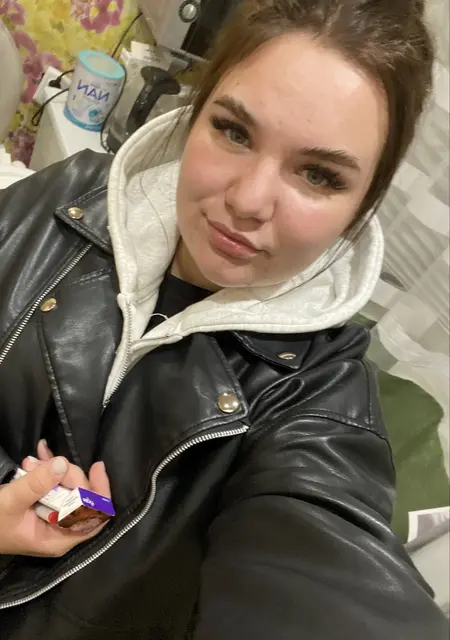 Виктория из Корсакова, мне 23, познакомлюсь для дружбы