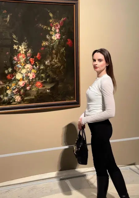 Маришка из Коломны, ищу на сайте постоянные отношения