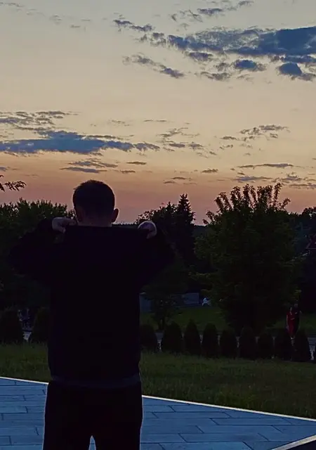 Дмитрий из Калуги, мне 18, познакомлюсь для вирта