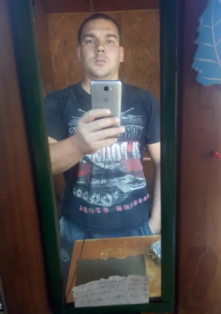 Я Алексей, 34, из Сясьстроя, ищу знакомство для общения