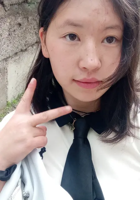 Александра из Улан-Удэ, мне 18, познакомлюсь на одну ночь